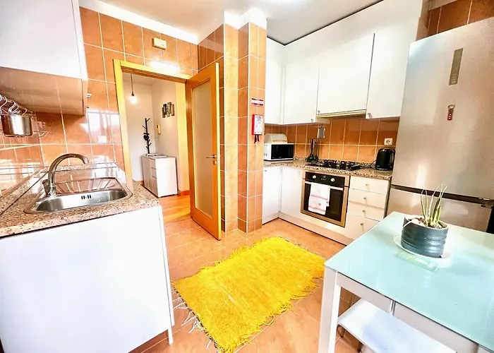 Axi Living Porto Premium Maía